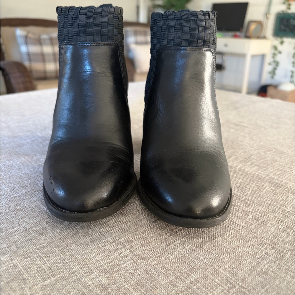 Jessica Simpson Black Ankle Boots